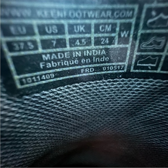 KEEN Women's Kaci Full-Grain Slip-on Casual Shoe Size 7 - Picture 9 of 11